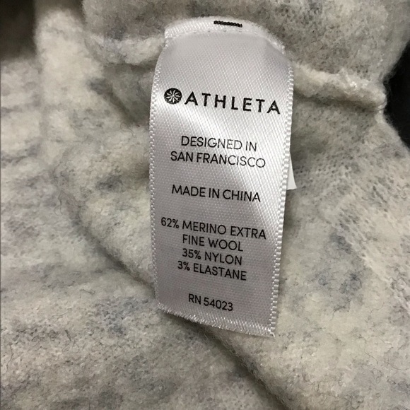 Athleta Transit Merino Wool Blend Turtleneck Sweater. - Picture 9 of 13